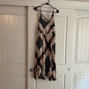 Black and flower spaghetti dress with tie back